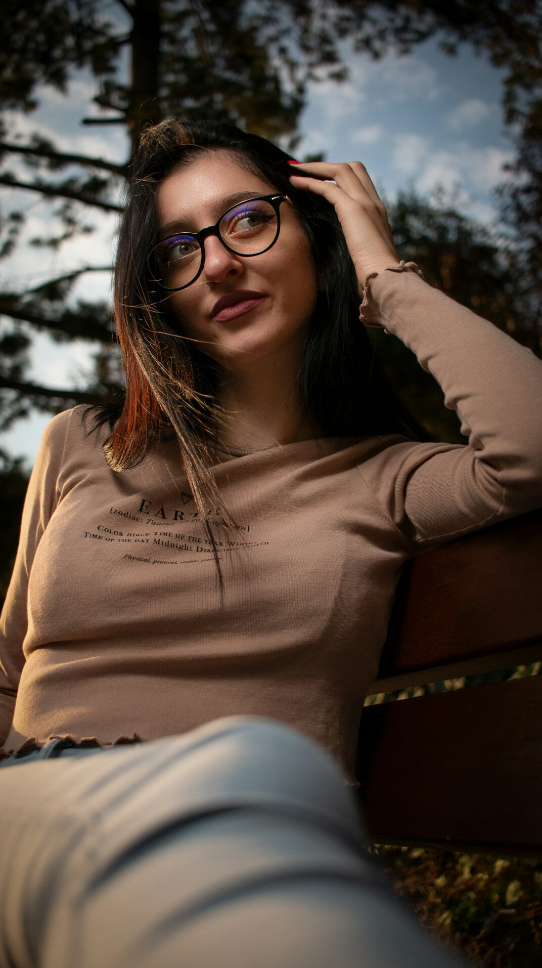 Portrait of a Uruguayan woman editor in her forties with glasses